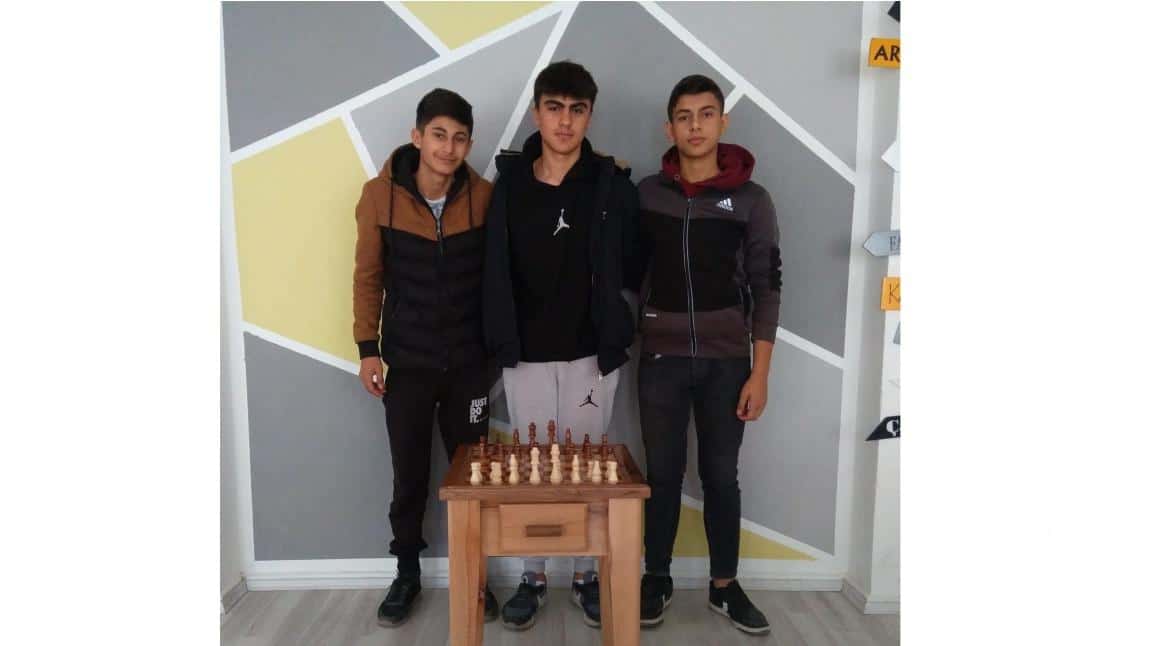 Satranç Turnuvası Düzenledik